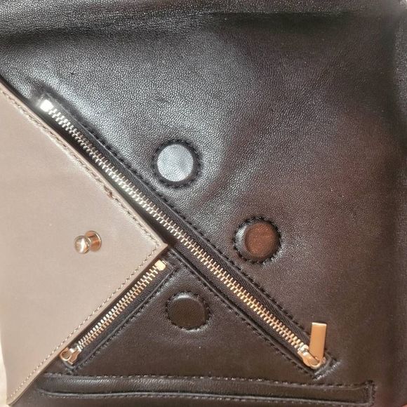 Aramlee Tetra Convertible Cross 3 dimensional Studded Grey bag - Picture 2 of 5